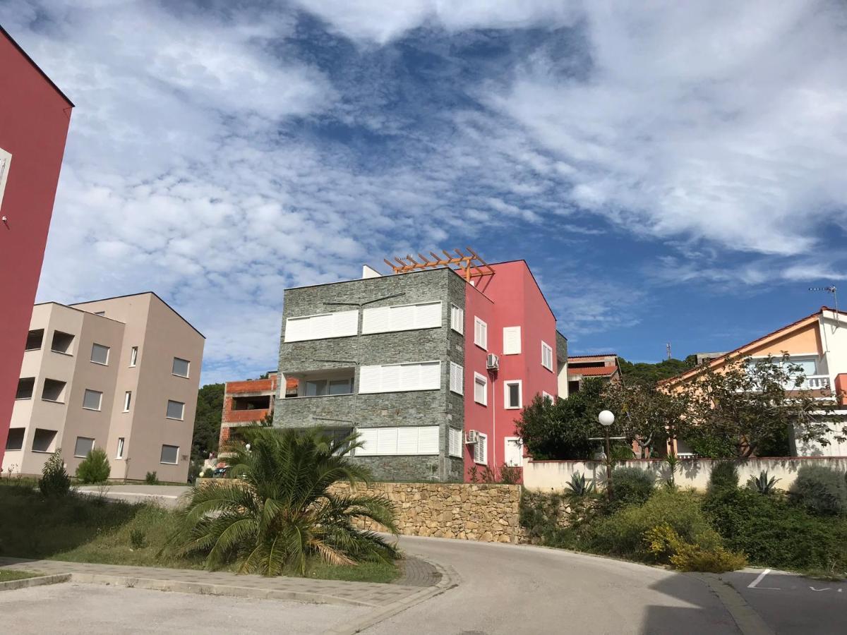 Vila Palit 497 D Apartment E Luaran gambar