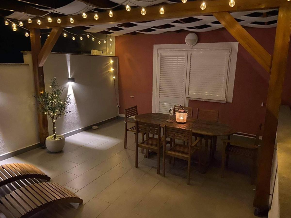 Vila Palit 497 D Apartment E Luaran gambar