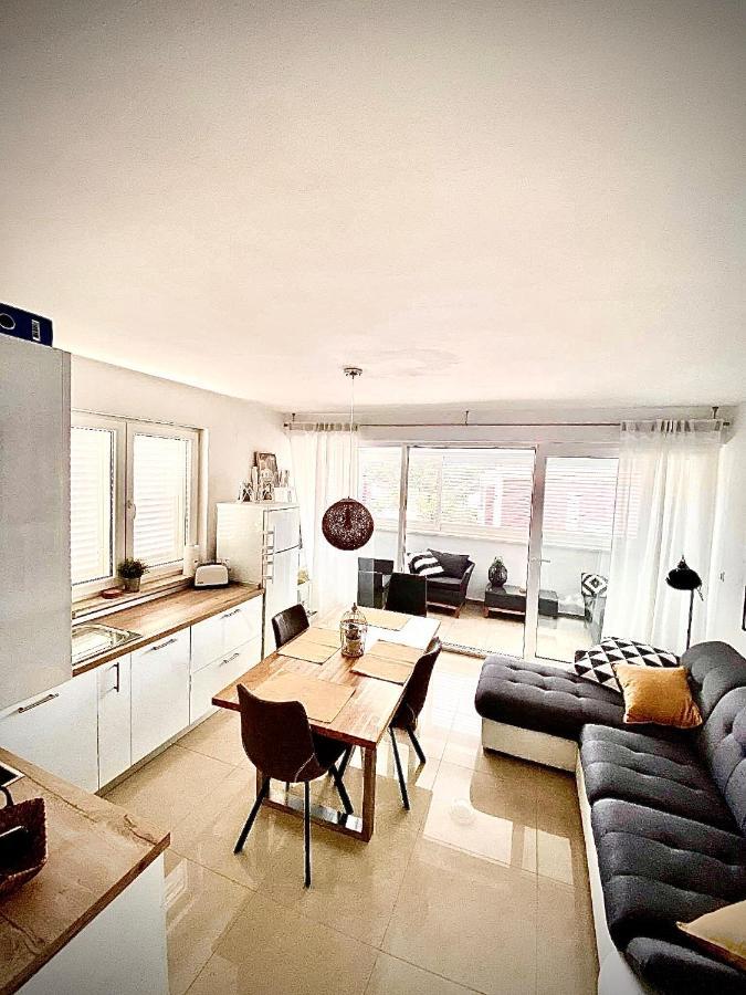 Vila Palit 497 D Apartment E Luaran gambar