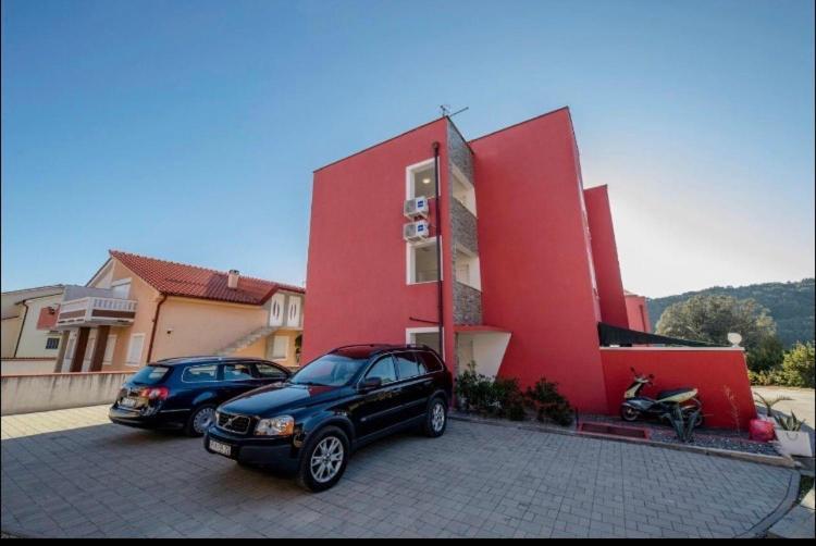 Vila Palit 497 D Apartment E Luaran gambar